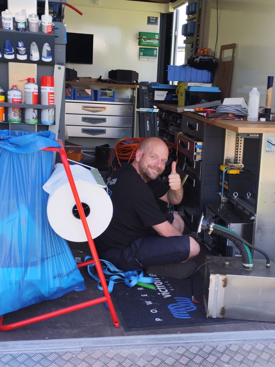 Mobile Werkstatt – Mobile Energie- und Bordnetztechnik für Wohnmobile, Expeditionsfahrzeuge und Boote.